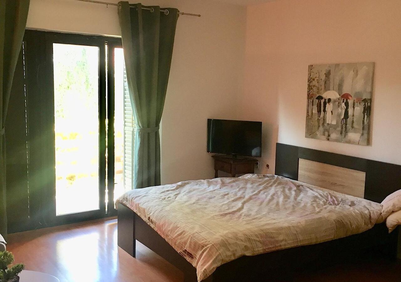 Dusica Apartmani Jagodina Buitenkant foto
