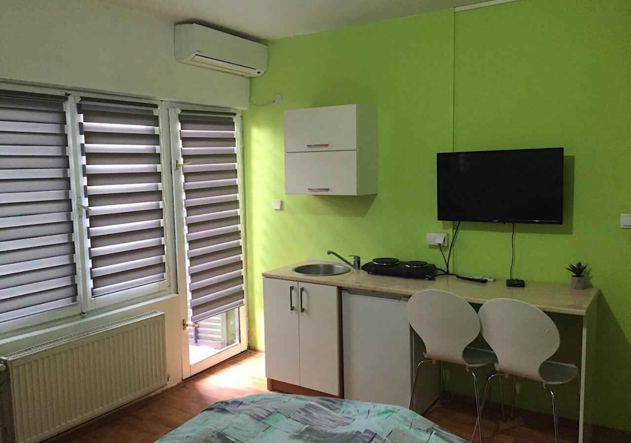 Dusica Apartmani Jagodina Buitenkant foto