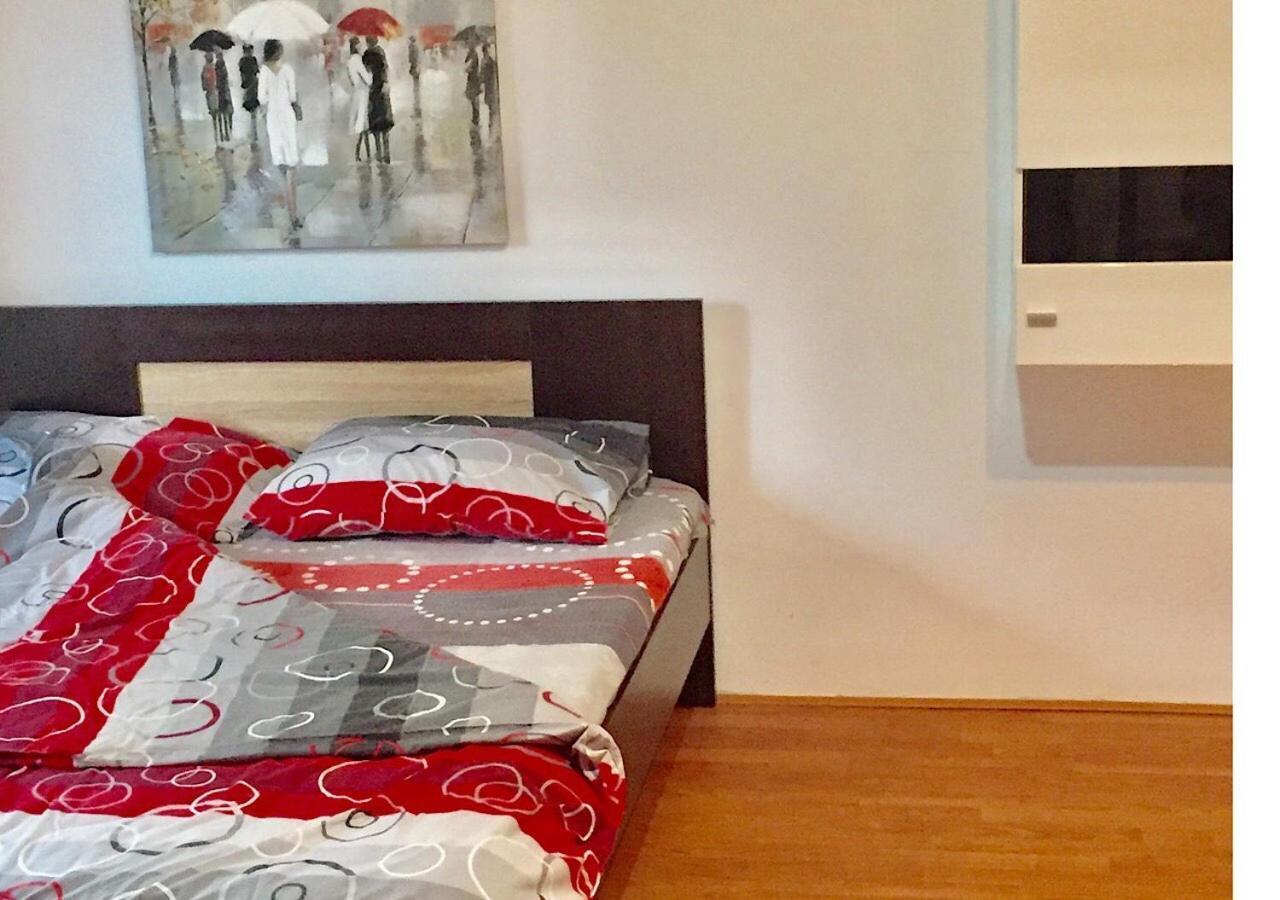 Dusica Apartmani Jagodina Buitenkant foto